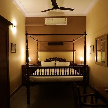 French Villa Pondicherry Bagian luar foto