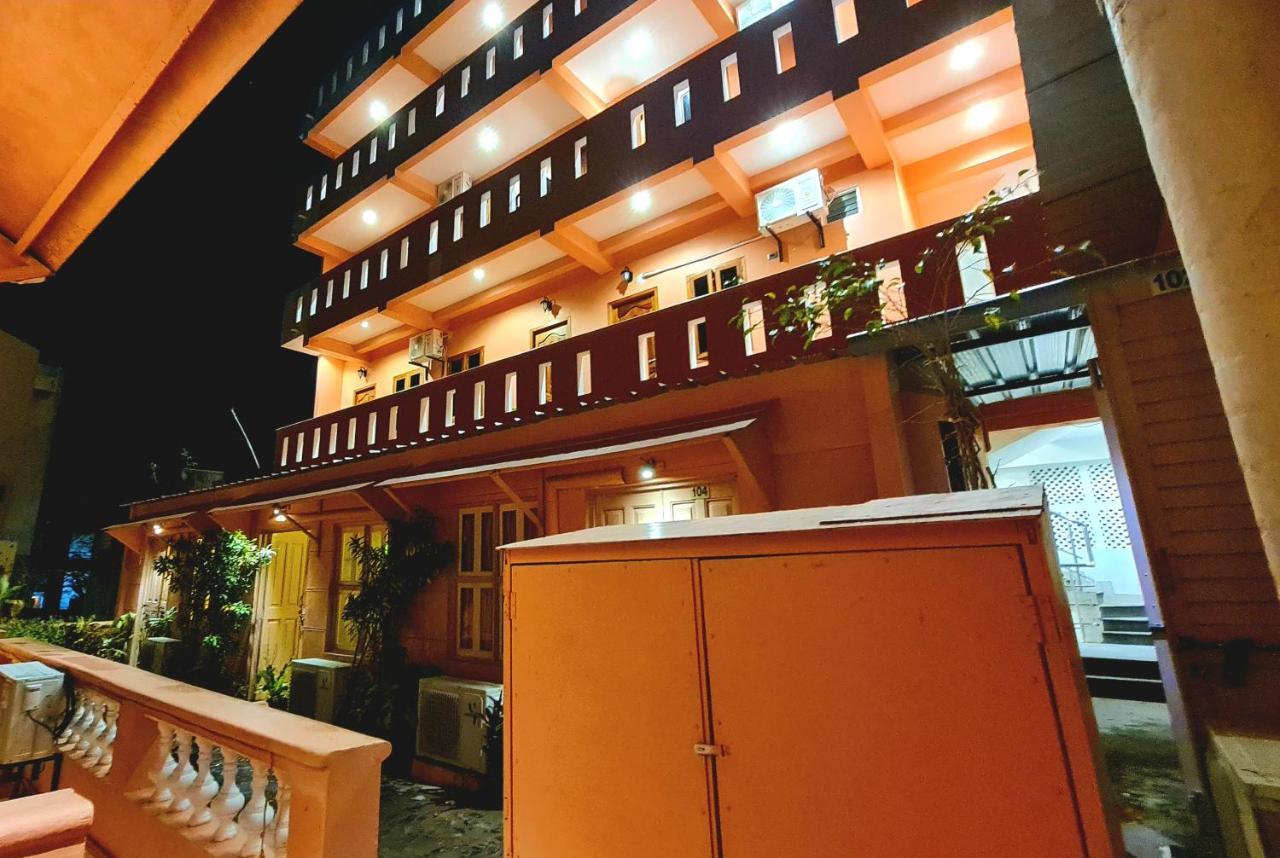 French Villa Pondicherry Bagian luar foto