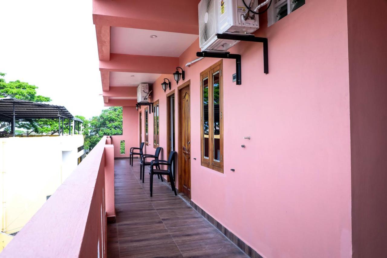 French Villa Pondicherry Bagian luar foto