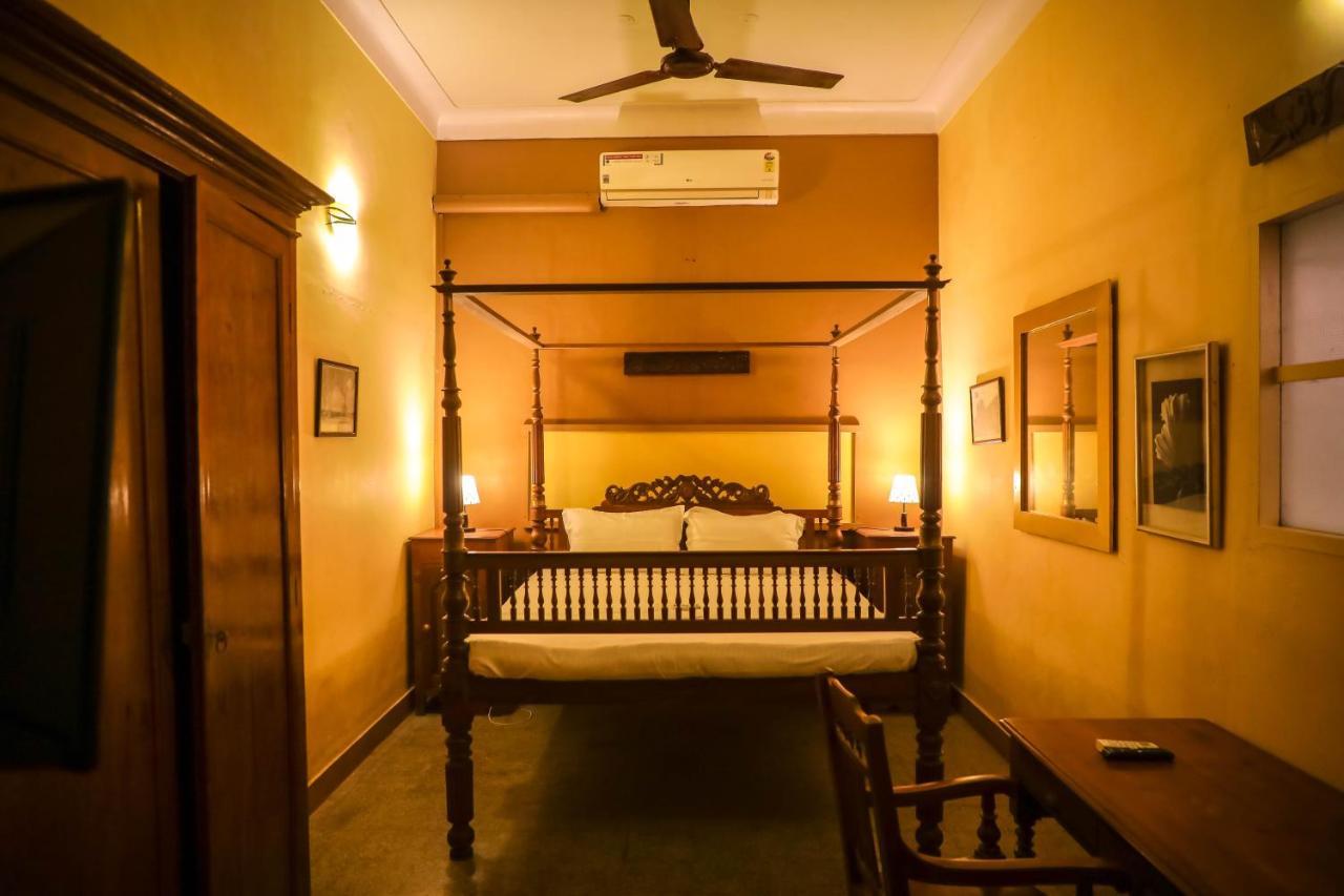 French Villa Pondicherry Bagian luar foto