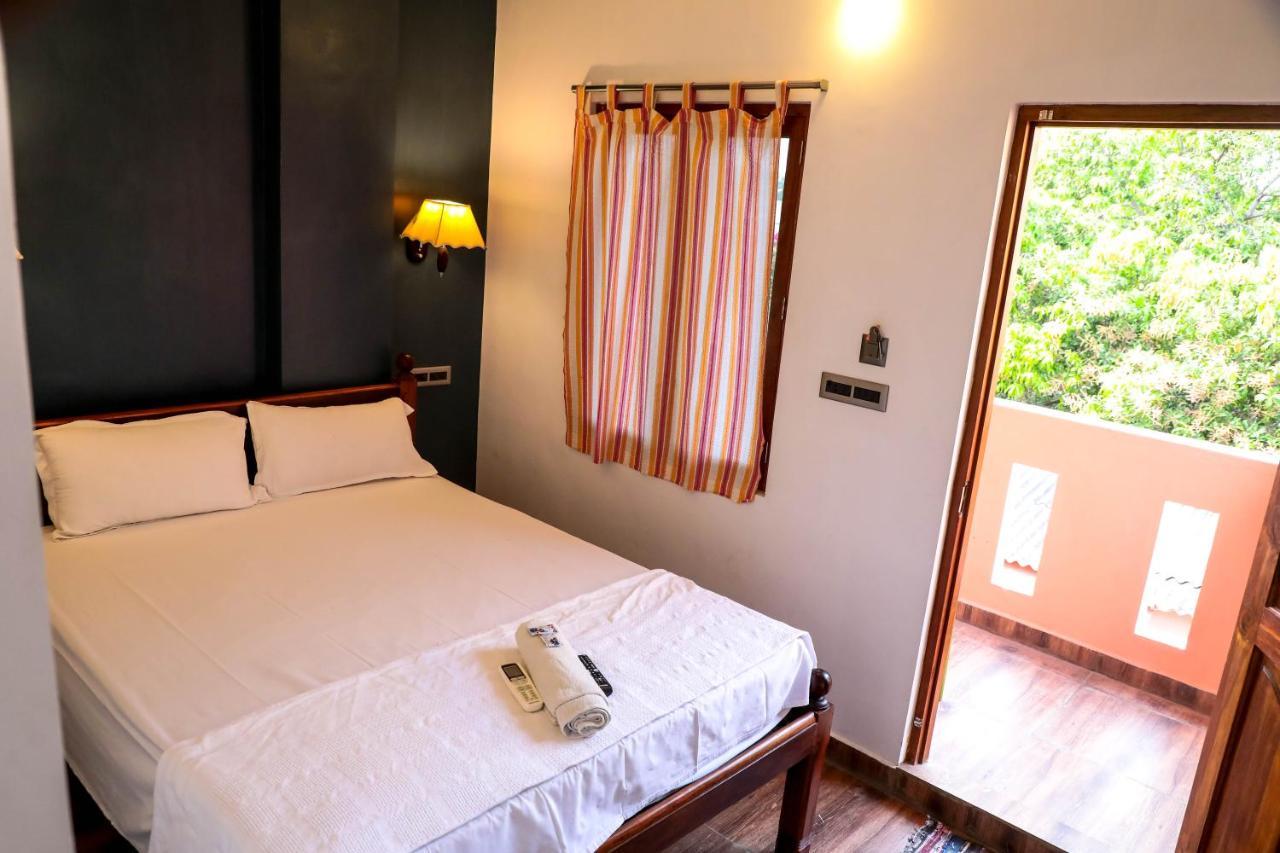French Villa Pondicherry Bagian luar foto