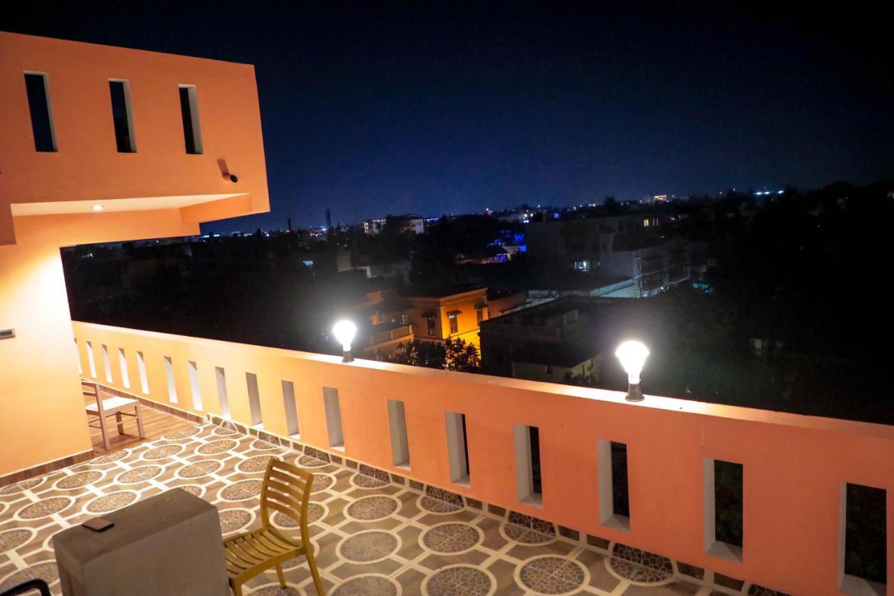 French Villa Pondicherry Bagian luar foto