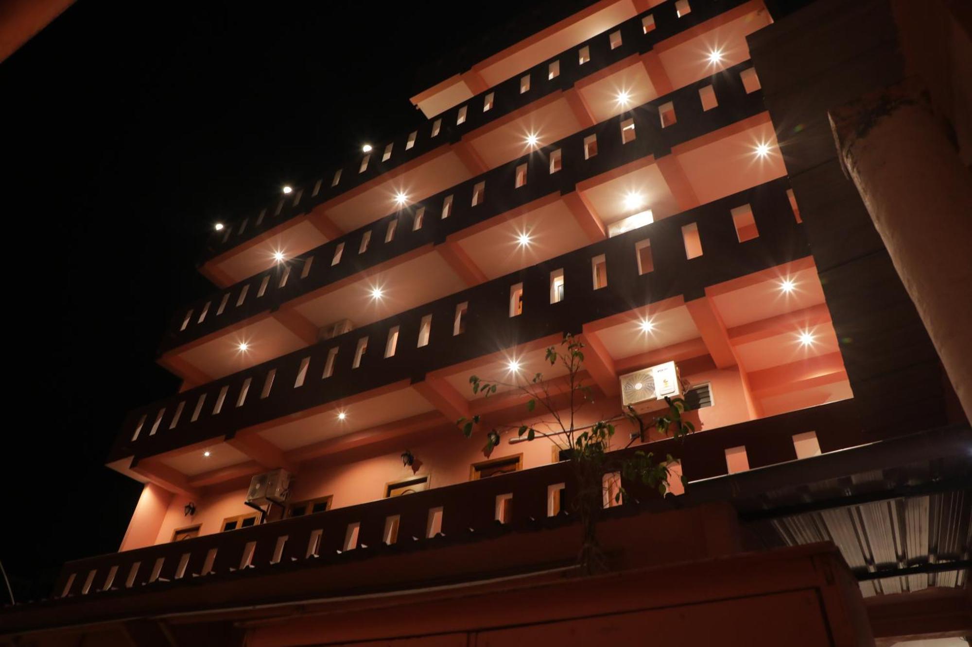 French Villa Pondicherry Bagian luar foto